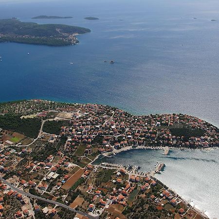 Villa Iris Apartments Seget Vranjica Εξωτερικό φωτογραφία