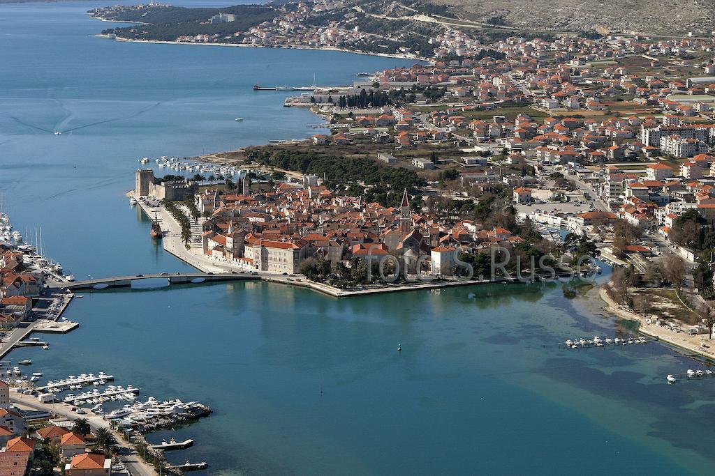 Villa Iris Apartments Seget Vranjica Εξωτερικό φωτογραφία