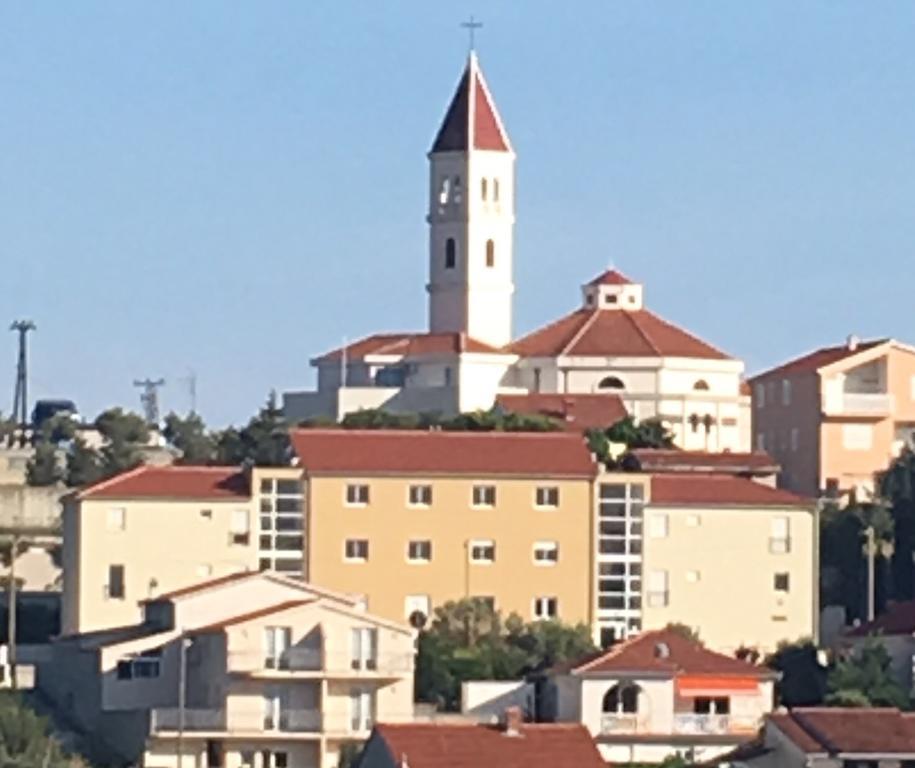 Villa Iris Apartments Seget Vranjica Εξωτερικό φωτογραφία